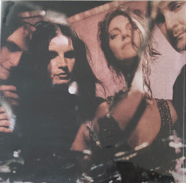 Sharon Van Etten & The Attachment Theory. Sharon Van Etten & The Attachment Theory