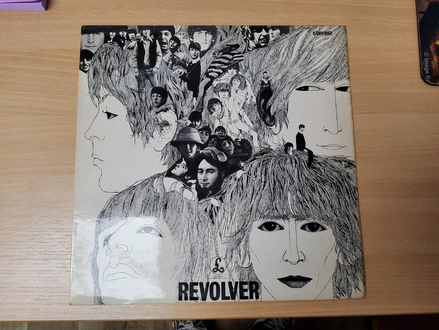 The Beatles. Revolver ( UK 1st Press - RARE EJD WIDE GAP LABEL MOTHER 4 STAMPER PM ) VG+VG