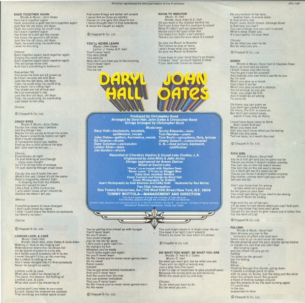 Daryl Hall & John Oates.  Bigger Than Both Of Us VG+VG
