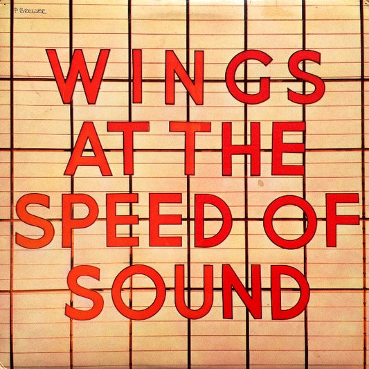 Wings. At The Speed Of Sound ( Inner Sleeve ) VG+VG