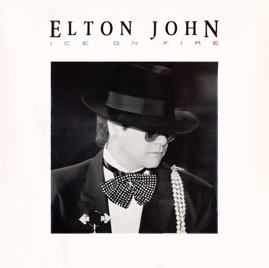 Elton John. Ice On Fire VG+VG